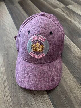 London England baseball cap with embroidered front logo